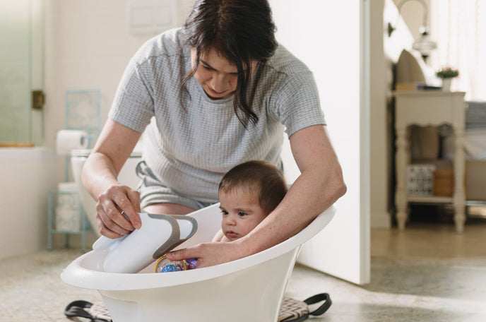 A Complete Guide to Bathing Your Newborn: Tips for Safe and Gentle Care